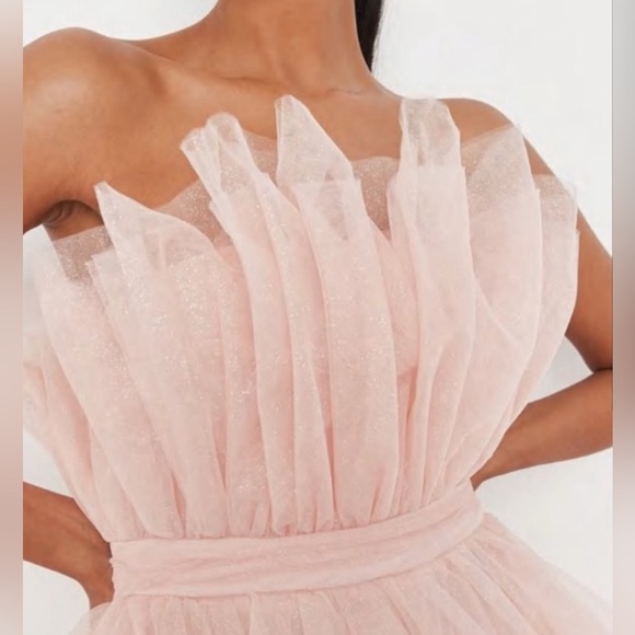 Missguided Bandeau Ruffle Dress Tulle Sparkle NWT - Picture 2 of 7